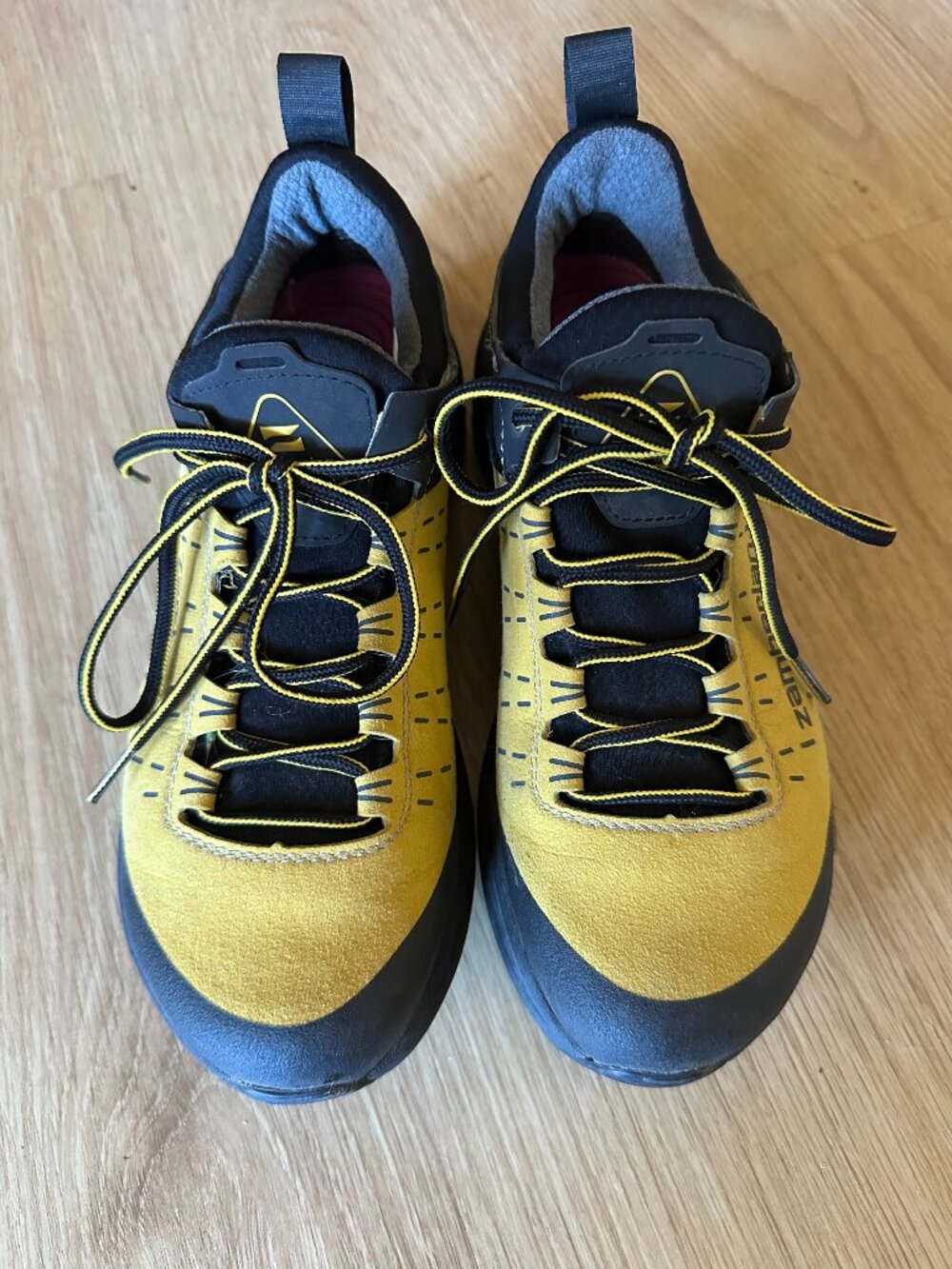 Zamberlan Circe Low Gortex Women's Hiking Shoes – Size 7.5